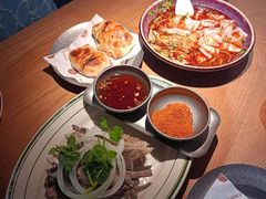 -纳鲁孜·新疆特色餐厅(上海悦荟广场店)