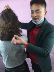 -TOP1染烫特色沙龙