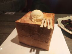 面包诱惑-童年小筑餐厅(申花路店)