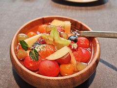 薄荷接骨木花渍当季水果-美美九席·湖景餐厅(李公堤店)