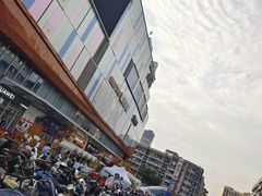 -吾悦广场(南京鼓楼店)