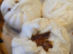 蜜汁叉烧包-老广酒楼(樱花店)