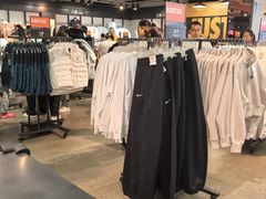 -NIKE上海青浦优选体验店