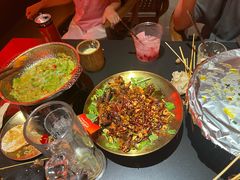 -何师烧烤Pro ·江湖川菜·小龙虾·精酿(太古里旗舰店)