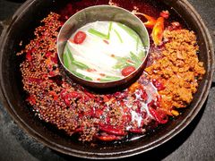 -渝涯重庆豆花老火锅(中赢国际店)