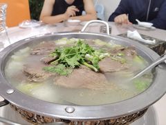 牛肉粉丝汤-胡老三家土菜馆·老店地方特色菜·招牌茅山地锅老鹅