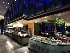 自助取餐区-唐拉雅秀酒店-西锦汇空中BBQ·思创餐厅