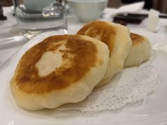 酸奶饼-巴音浩日娲·蒙餐(双林东路店)