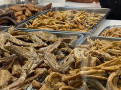 -王浩儿纪六孃甜皮鸭(乐山总店)