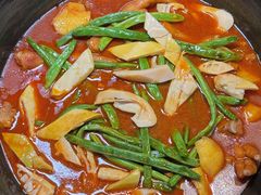 -山河屯铁锅炖·非遗东北菜(南山店)