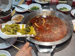 -蜀滋香鲜鱼美蛙火锅(339店)