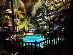 -海南清水湾莱佛士酒店