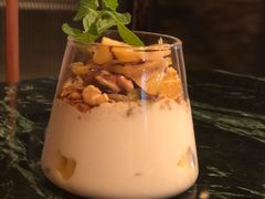 椰林烤菠萝谷物椰酸奶-the rug 飞毯 (朝阳公园店)