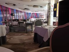 -广州塔卢特斯法国旋转餐厅