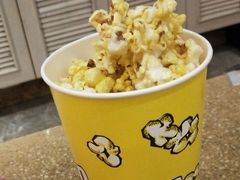 -七十二变量贩KTV(绿地东海岸时代广场店)