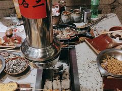 -破瓦寒窑·地摊烤羊排