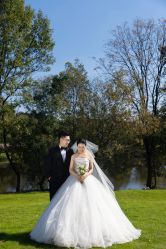 -雪中彩影婚纱摄影·微光艺术中心