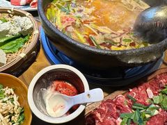 -贵厨酸汤牛肉(花果园国际中心店)