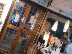 -邊城書店