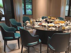 -忆江南·临江鱼馆