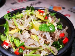 凉拌鱼皮-沪小二铜炉蛙锅(苏州中心星悦汇店)