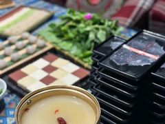 -慢丽江·云南野生菌土鸡锅(付家庄店)