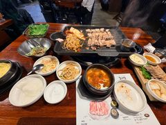 -Dombe豚(黑猪肉街店)