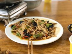月亮湾小炒-老虎土菜馆·农家土菜