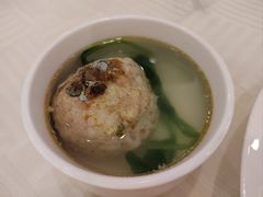 蟹粉狮子头-怡园饭店-餐厅(四望亭店)