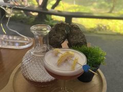 -Chom Cafe and Restaurant