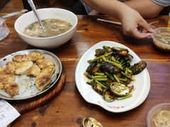 -老东镇啤酒屋海鲜加工·蒸汽海鲜·海鲜烧烤(台东店)