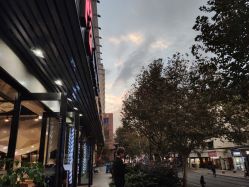 -PE SALON