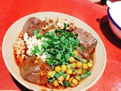 -谢老五跷脚牛肉·非遗传承店