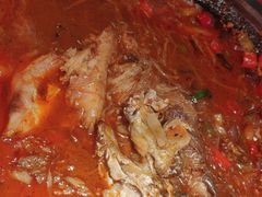 -鸣记脆皮烤鱼·海鲜烤鱼(三八广场店)
