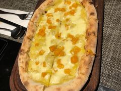 金枕榴莲芒果披萨-半秋山西餐厅(巴南万达广场店)