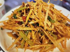 -桂萍特色牛筋牛杂(长堤街总店)