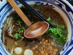 -胡大怪手工酸辣粉(安亭店)