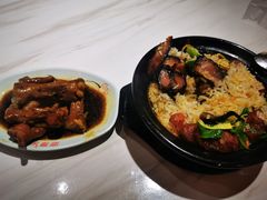 广式腊肉煲仔饭-恋萍小吃(时代店)