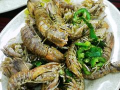 椒盐濑尿虾-贞姨美食·老字号海鲜大排档