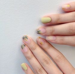 -慕拉美甲美睫皮肤管理