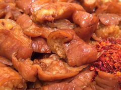 -老鼎万春卤菜(五代传承创始老店)