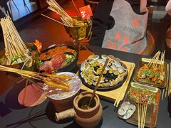 -何师烧烤Pro ·江湖川菜·小龙虾·精酿啤酒(太古里旗舰店)