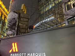 -上海雅居乐万豪侯爵酒店