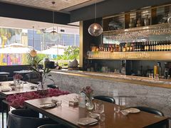 -东南里湖景餐厅·新闽菜(浦西万达店)