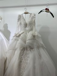 -茜茜公主婚纱摄影会馆
