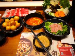 -呷哺呷哺 黄金牧场 (欢乐谷店)