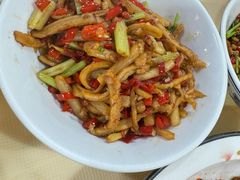 酸萝卜牛肚丝-笨罗卜浏阳菜馆(太平街店)