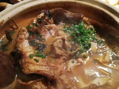 柴火稻草禾花鱼-吃饭皇帝大(解放西路店)