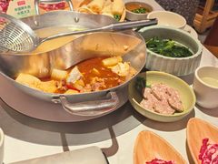 -左庭右院鲜牛肉火锅(环球港店)