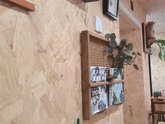 -Rabbit Cafe私房西餐甜点咖啡(栖霞路店)